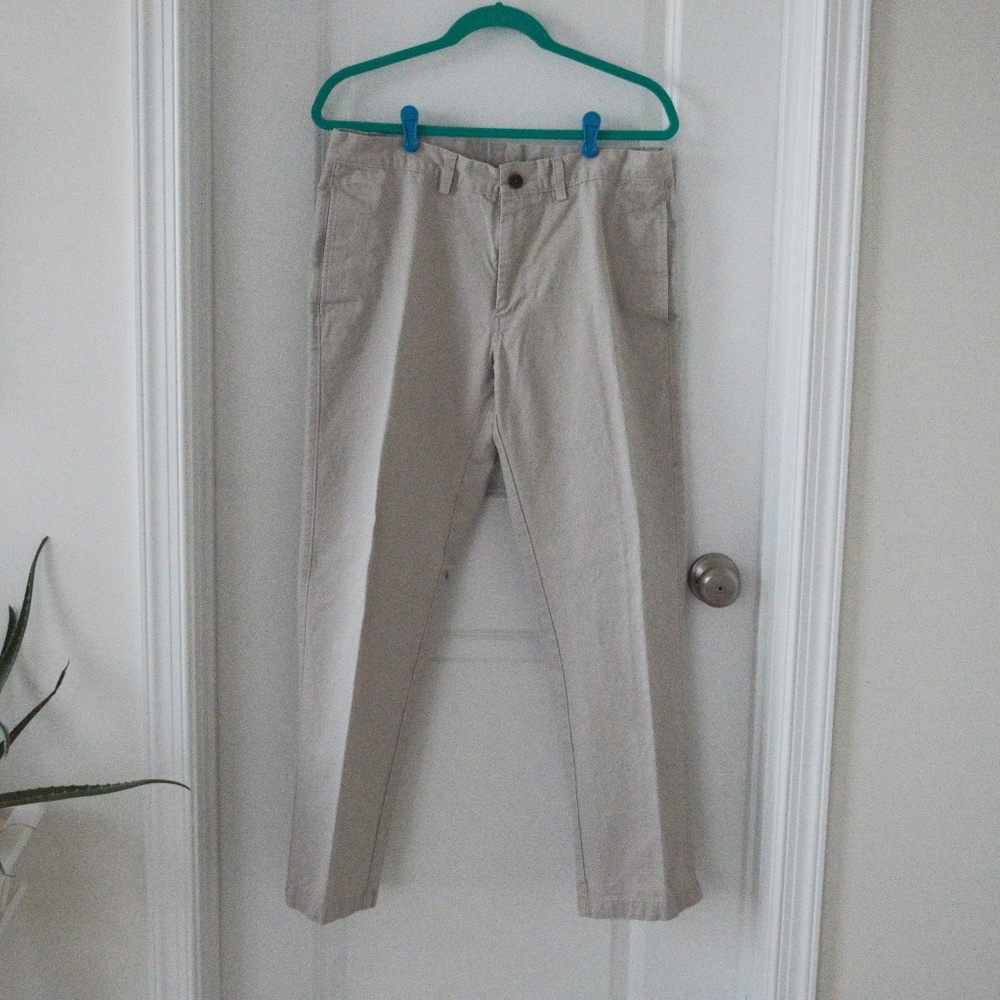 H26 Haggar Cream Khaki Pants 34 x 30
